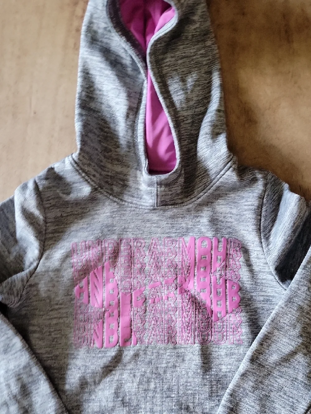 Girls Small Nike And Under Armour Pullover Lot